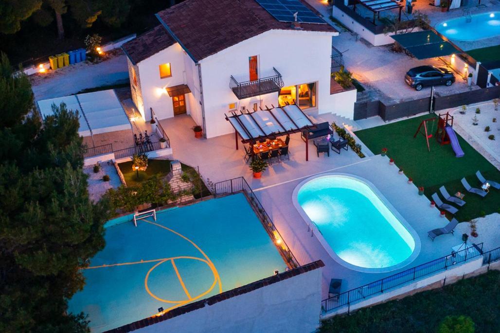 Villa Plenca - Heated Pool ! Sibenik Ngoại thất bức ảnh