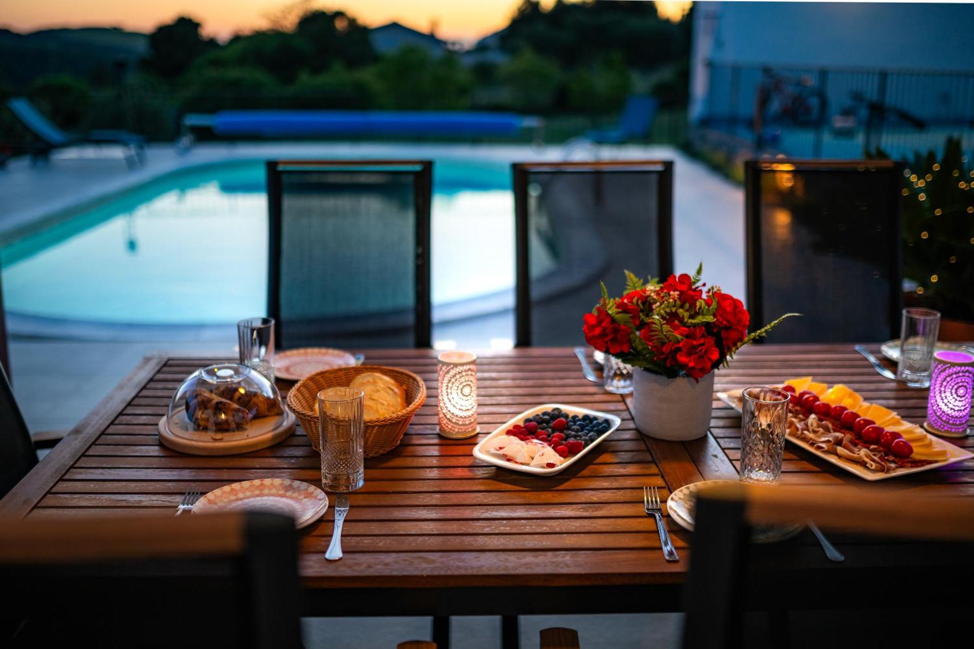 Villa Plenca - Heated Pool ! Sibenik Ngoại thất bức ảnh