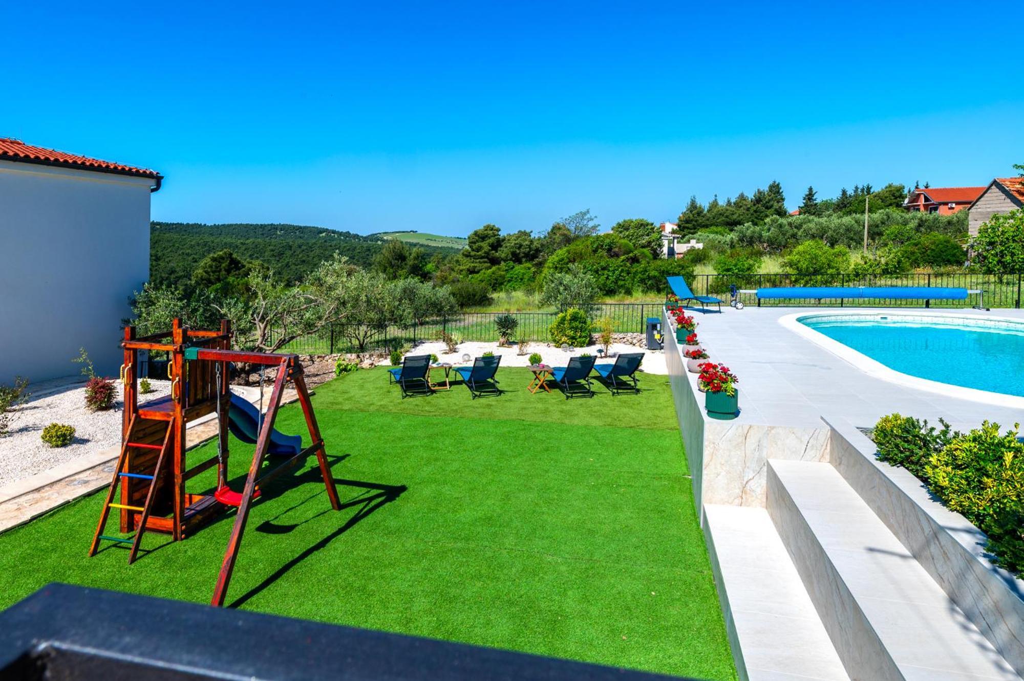 Villa Plenca - Heated Pool ! Sibenik Ngoại thất bức ảnh